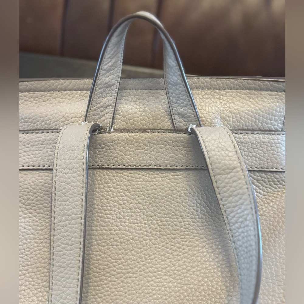 MARC JACOBS pebble leather taupe grey backpack purse gold hardware small medium - Picture 8 of 14
